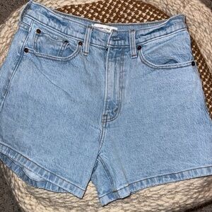 Abercrombie & Fitch Women's Light Blue Denim Shorts